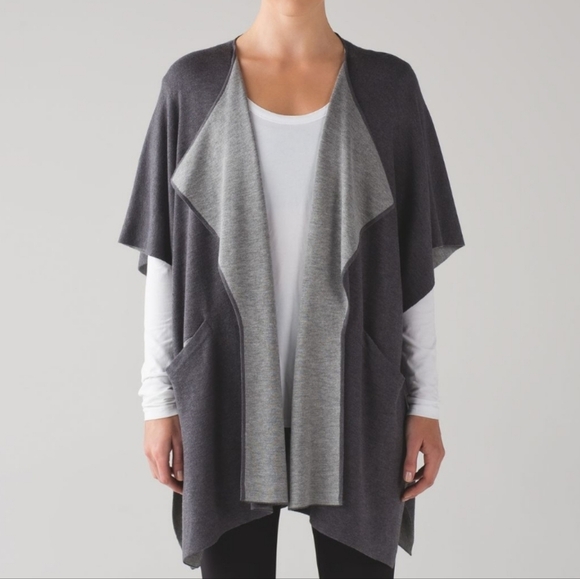 Lululemon After Asana Wrap Gray Reversible Cardigan Sweater Size OS - Picture 1 of 11